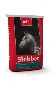 Lees meer over het artikel Subli Slobber: een smakelijke aanvulling op het dieet van je paard